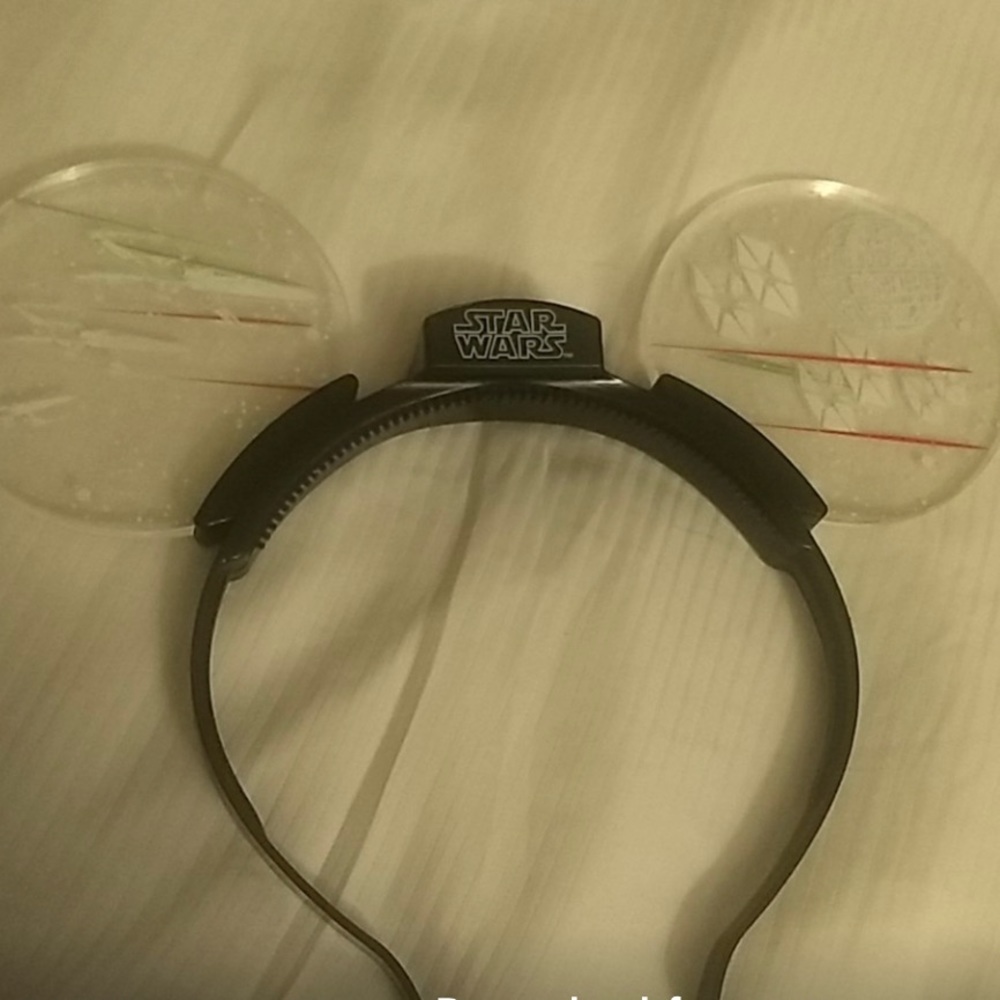 Disney Parks Star Wars light up ears. Used.